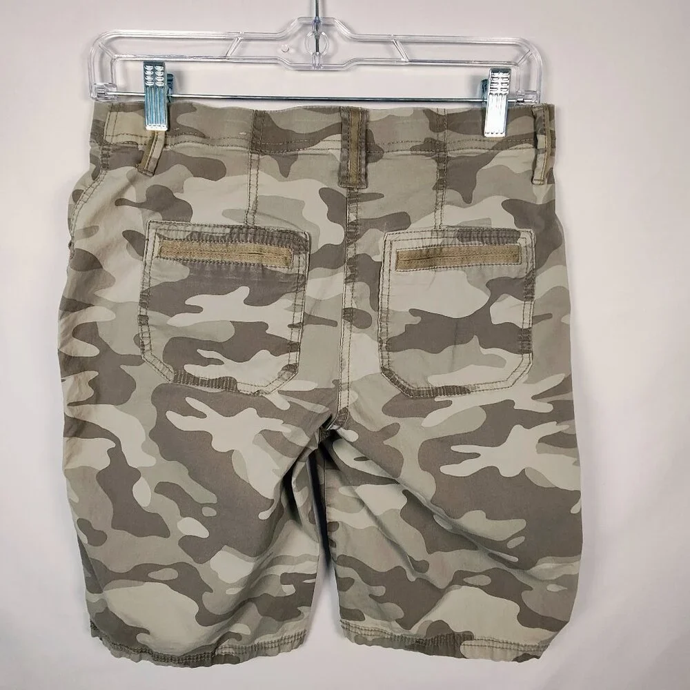 Chicos pre owned